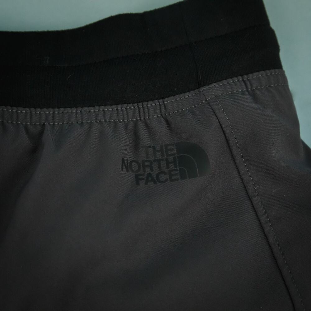 The North Face Size Medium M Gray Black Drawstring Zip Pocket Athletic Skort - Picture 5 of 9
